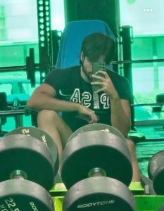 612492223: Chico busca chica en Madrid