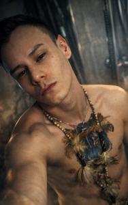 610322546: Chico busca chica en Madrid