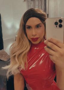 663016171: Transexual en León