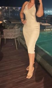 643886343: Chica busca chico en La Coruña