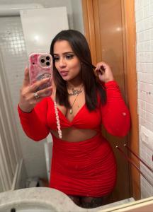 643617802: Chica busca chico en Zaragoza