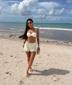 685245186: Chica busca chico en Málaga