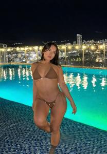 613498089: Chica busca chico en Las Palmas