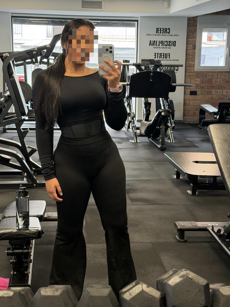 Chica busca chico en Granada: 