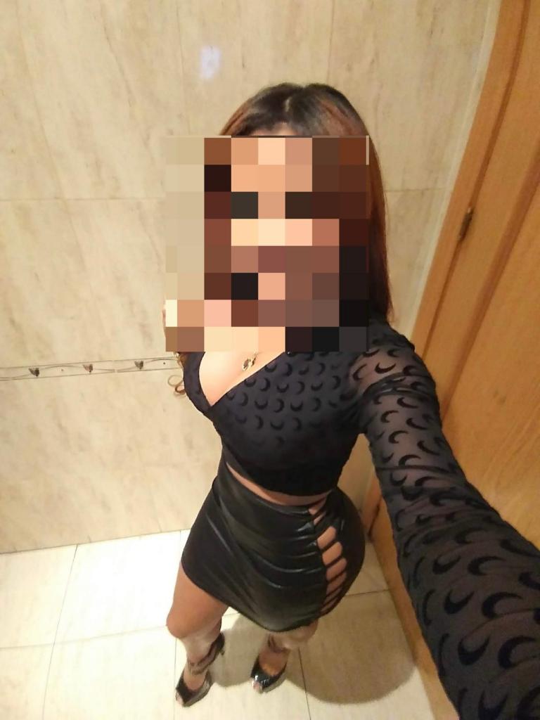 Chica busca chico en Teruel: 