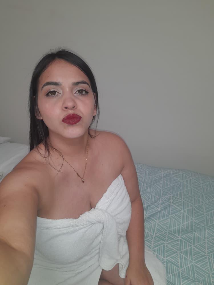 Chica busca chico en Granada: 
