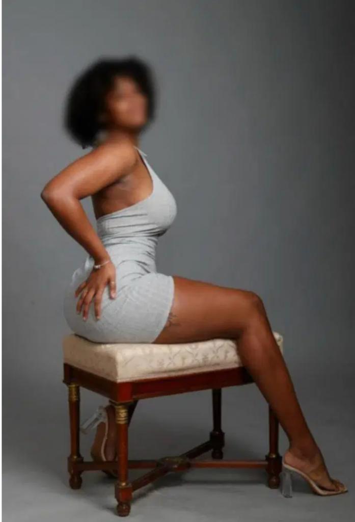 Chica busca chico en Burgos: 