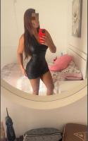 667826722: Chica busca chico en Sevilla