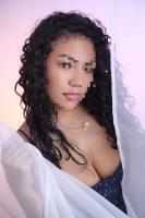 647781560: Chica busca chico en Barcelona