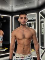 644700717: Chico busca chica en Madrid