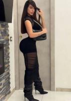 643265593: Chica busca chico en Zaragoza