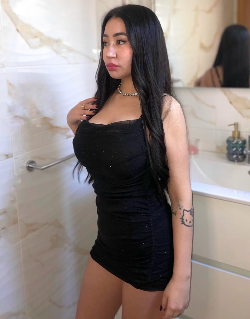 Chica busca chico en Barcelona: 