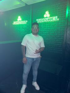 643564317: Chico busca chica en Madrid