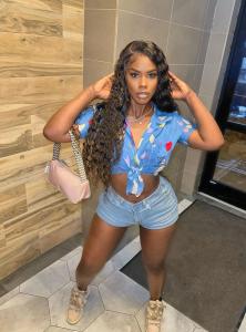 Chica busca chico en Barcelona: 