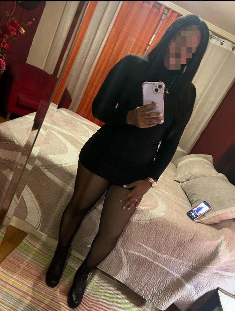 Chica busca chico en Valencia: Chica busca chico