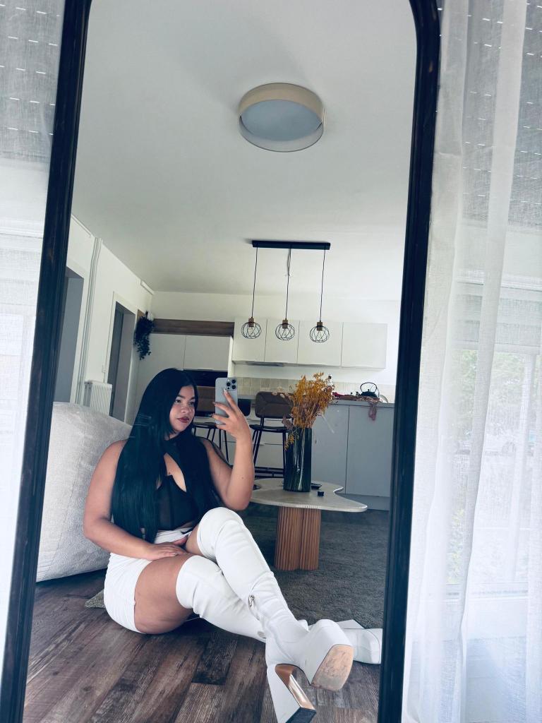 Chica busca chico en Barcelona: 