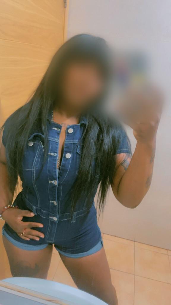 Chica busca chico en Jaén: 