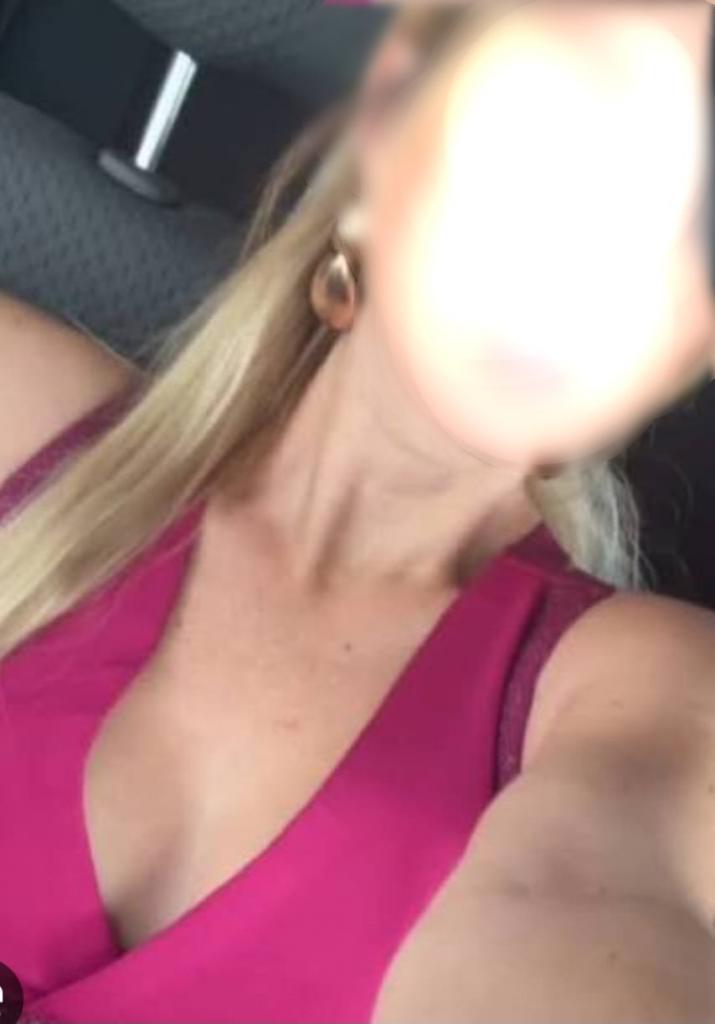 Chica busca chico en Cádiz: 