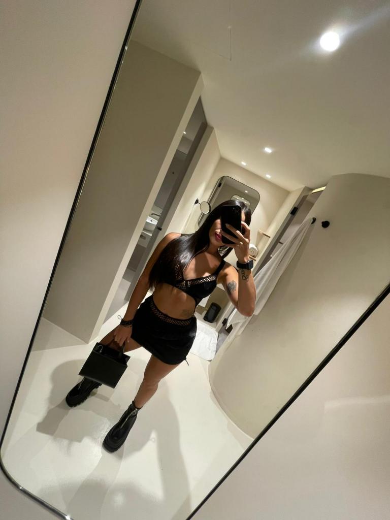 Chica busca chico en Mallorca: 