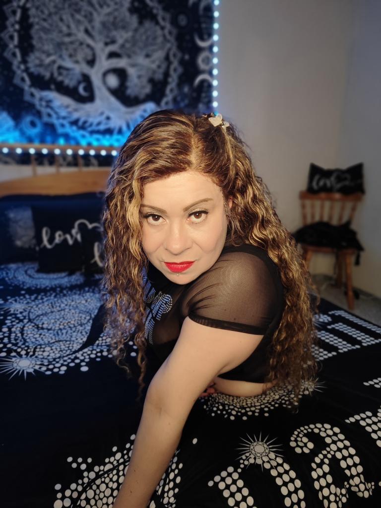 Chica busca chico en Tenerife: 