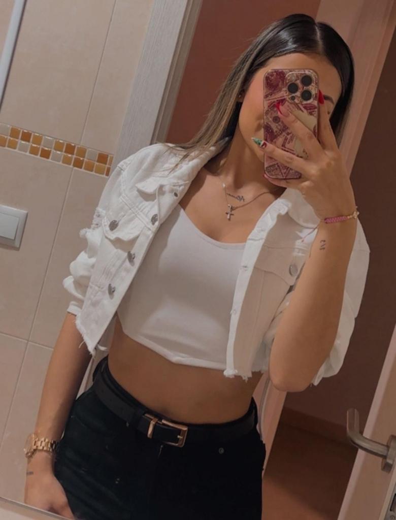 Chica busca chico en Cádiz: 