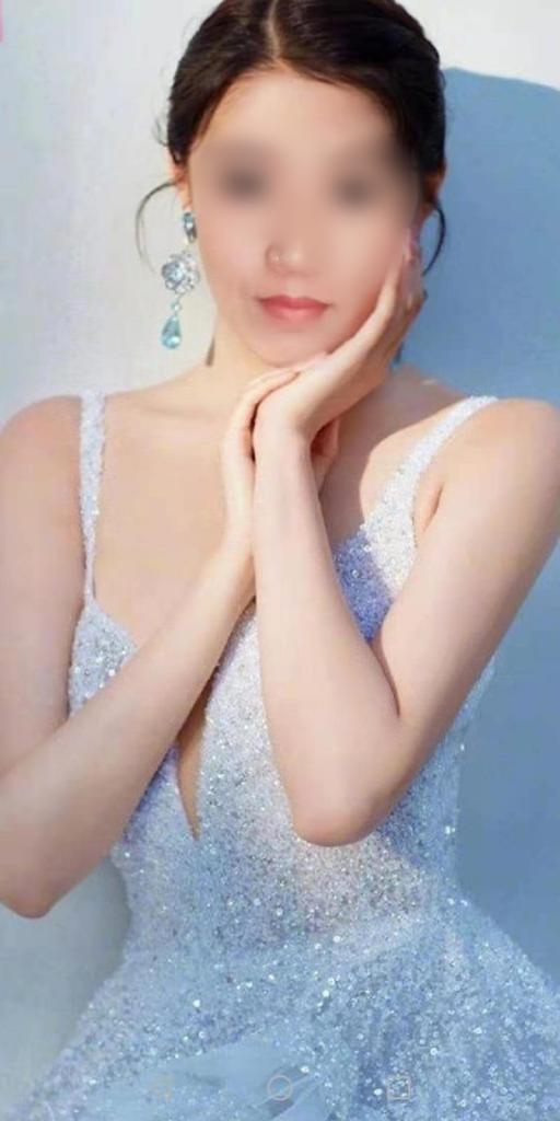 631678586: Chica busca chico en Gerona