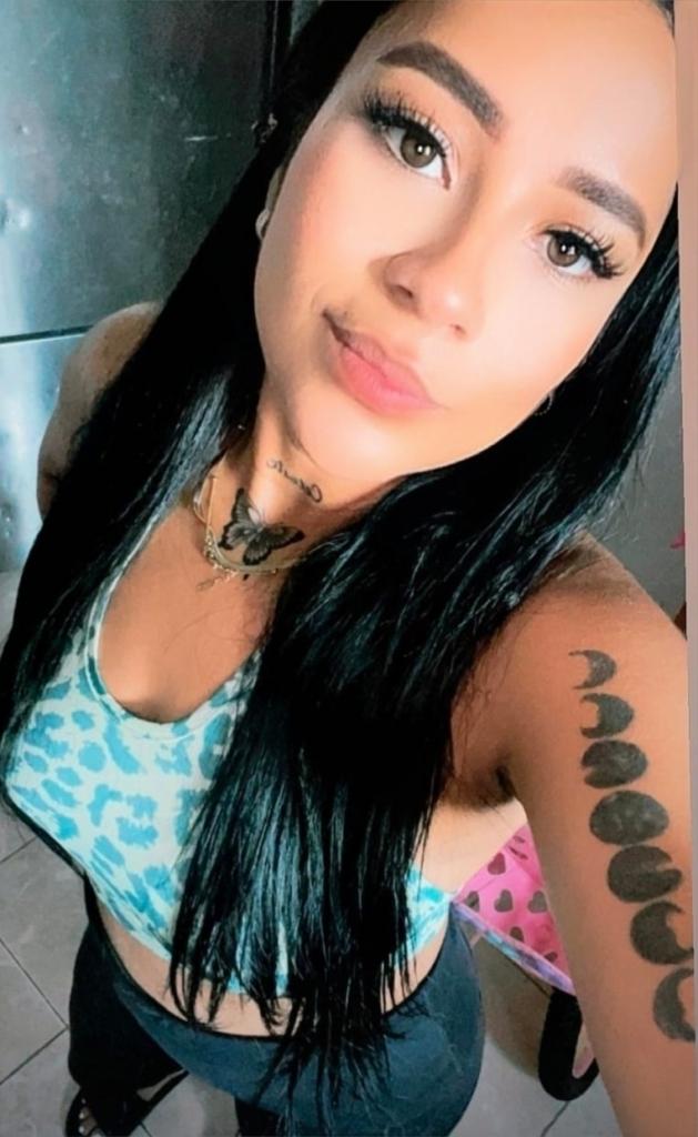 Chica busca chico en Pontevedra: Chica busca chico