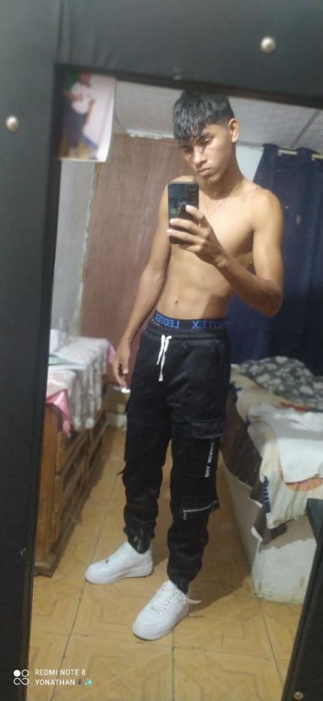 Chico busca chica en Tenerife: 