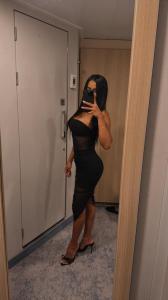 613284870: Chica busca chico en Granada