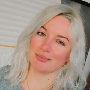 643695814: Chica busca chico en Valencia