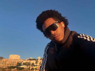 685986647: Chico busca chica en Madrid