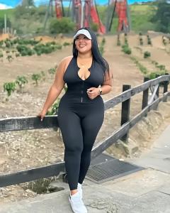 627592366: Chica busca chico en Madrid