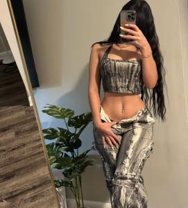 634710319: Chica busca chico en Zaragoza