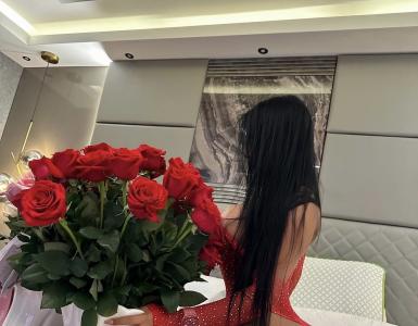 647073105: Chica busca chico en Toledo