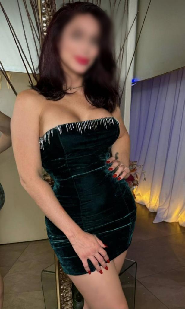 Chica busca chico en Barcelona: Chica busca chico