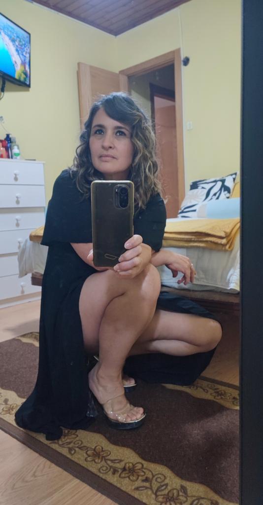 602413043: Chica busca chico en La Coruña