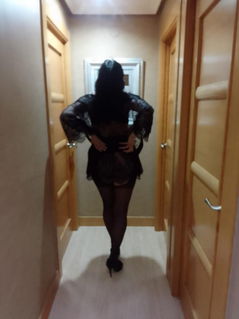 602810540: Chica busca chico en León