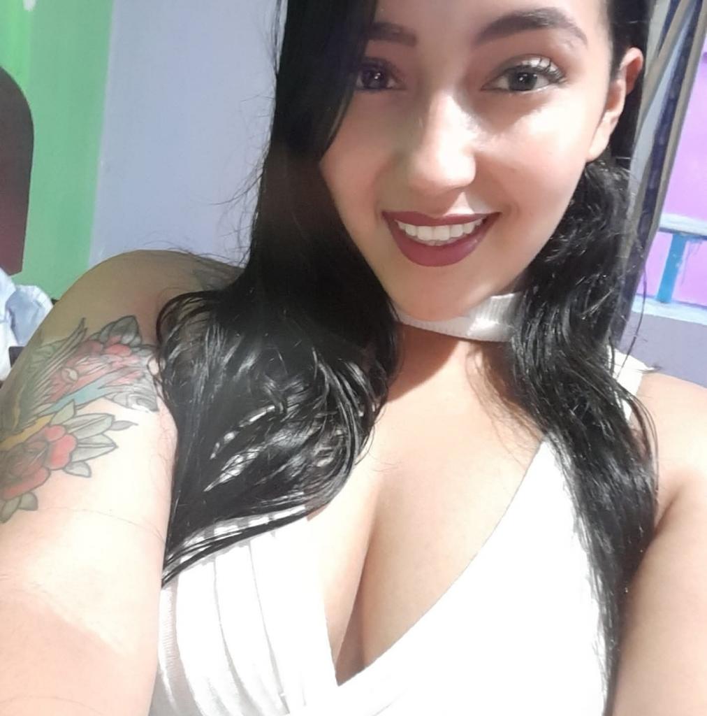 602727852: Chica busca chico en Sevilla