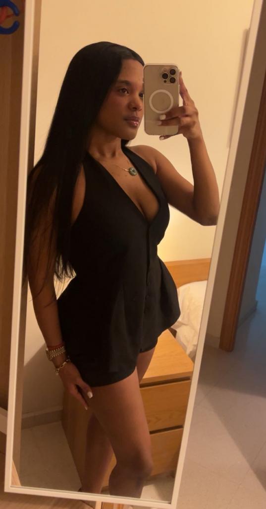 Chica busca chico en Granada: 