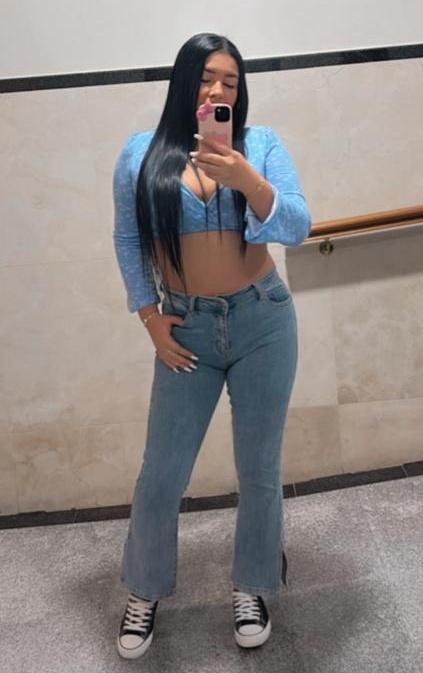 Chica busca chico en Ibiza: 