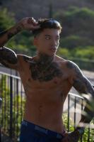 631044024: Chico busca chica en Pontevedra