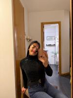 647073105: Chica busca chico en Toledo