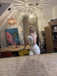 Chica busca chico en Madrid: 