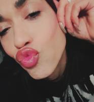 674987090: Transexual en León