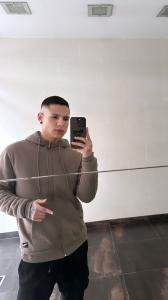 662632064: Chico busca chica en Sevilla