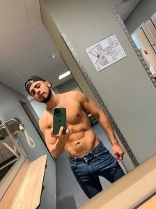 Chico busca chica en Valencia: 