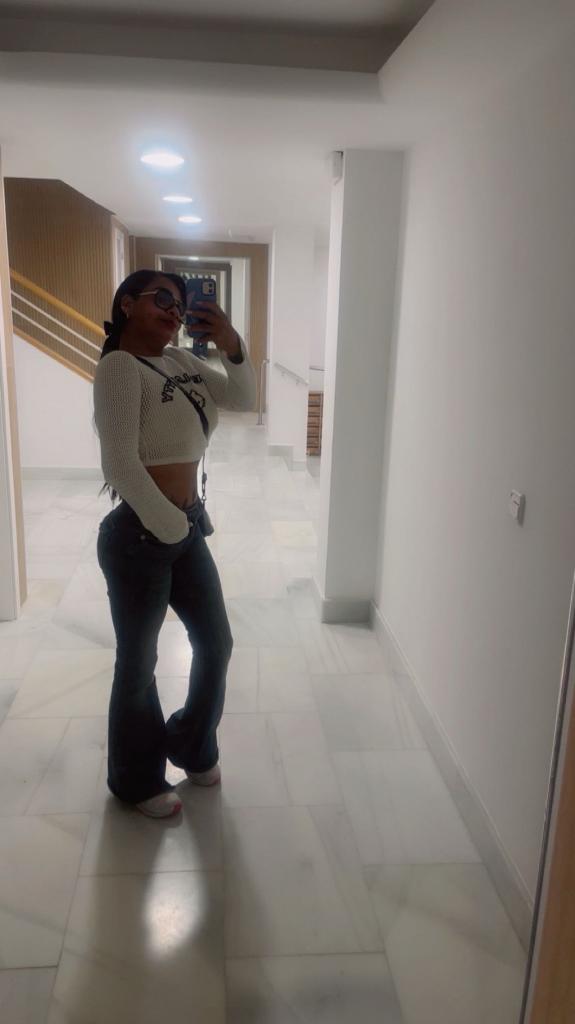 Chica busca chico en Ibiza: 