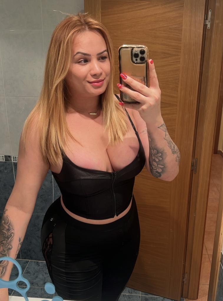 602047885: Travesti en Lugo