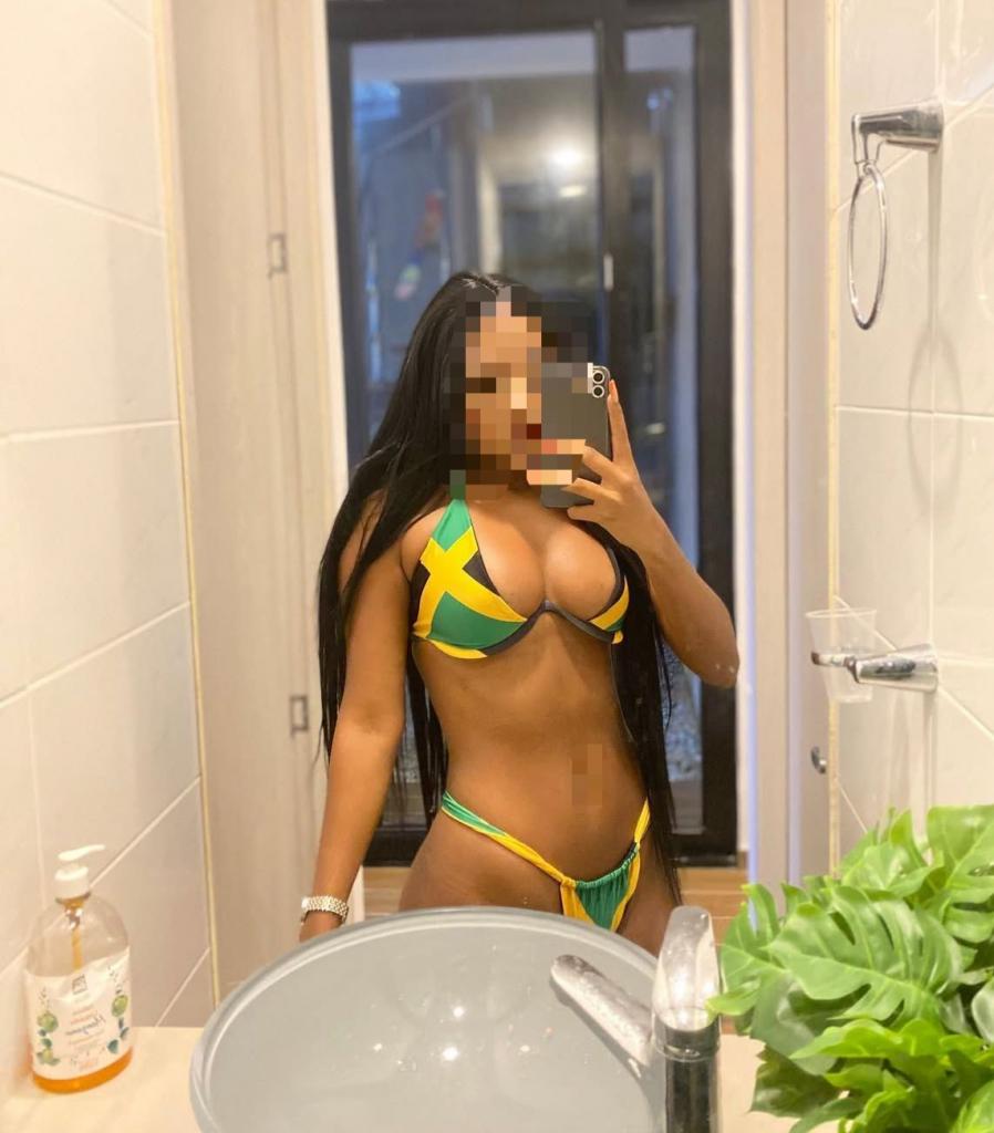 Chica busca chico en León: 