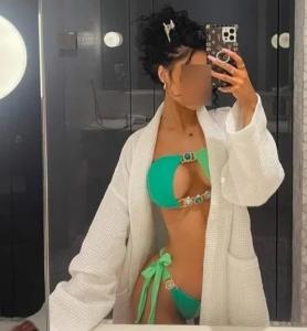 675025898: Chica busca chico en Barcelona